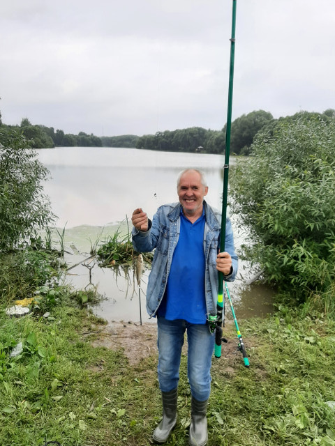 Алексей, Россия, Москва, 59 лет. Познакомлюсь с женщиной для гостевого брака, дружбы и общения.Добшнийрый и дома