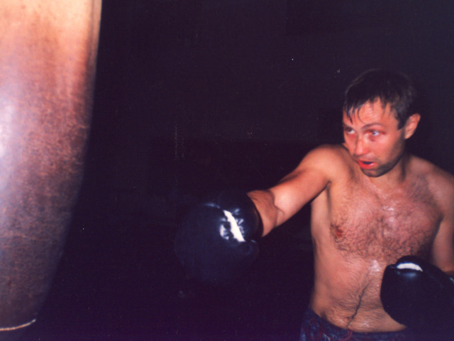 Александр, Киев, м. Левобережная. Фото на сайте ГдеПапа.Ру