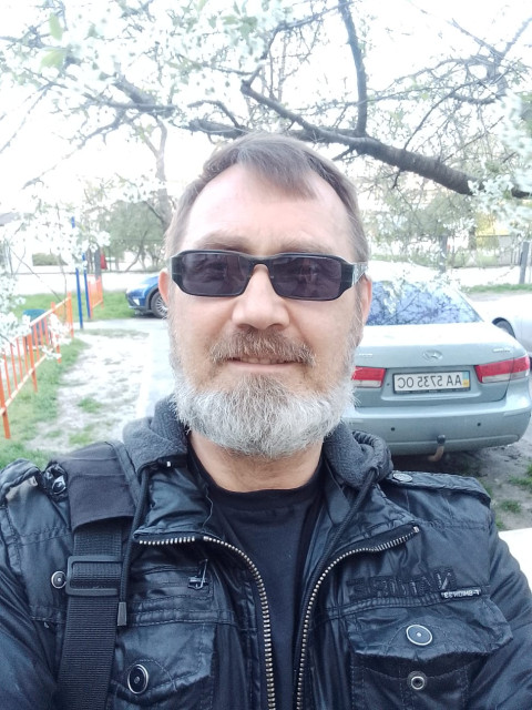 Александр, Киев, м. Левобережная. Фото на сайте ГдеПапа.Ру