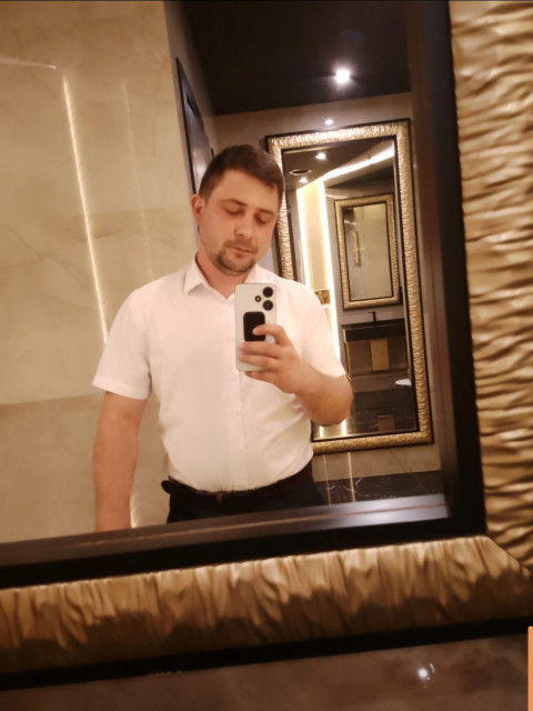 Евгений, Россия, Москва, 28 лет, 1 ребенок. Познакомлюсь с женщиной для любви и серьезных отношений, брака и создания семьи, воспитания детей, рПростой мужчина