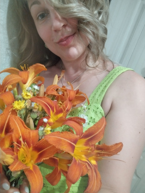 Александра, Россия, Ставрополь, 34 года, 1 ребенок. Хочу найти Искреннего, глубокого))Душевная, чуткая, нежная...