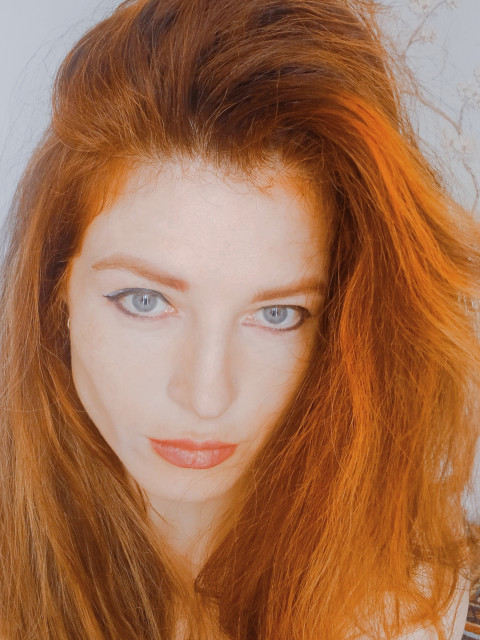 Алеся, Россия, Москва, 28 лет, 1 ребенок. Познакомлюсь с мужчиной для любви и серьезных отношений.Образована, интеллигентна, темпераментна, сексуальна, йогиня, фея