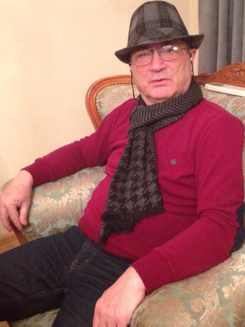 Alex, Великобритания, Лондон, 58 лет, 3 ребенка. Познакомлюсь с женщиной для любви и серьезных отношений.Добрый день. Хотел бы познакомиться с Дамой, возможно встретиться. Я в Лондоне уже 20 лет.