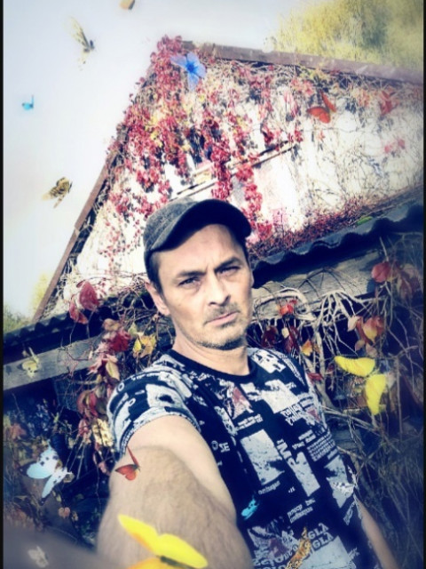 Дмитрий, Россия, Углич, 41 год. Хочу найти семейная,разведён, не сложилось, детей нет, сам больше домашний, выпить редко, целеустремлённый, спокойсты
в