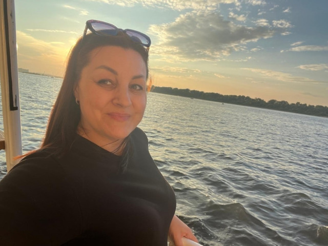 Наталья, Нижний Новгород, 42 года, 4 ребенка, 2 фото. Познакомлюсь с мужчиной для любви и серьезных отношений, брака и создания семьи, воспитания детей, дружбы...  Анкета 846842. 