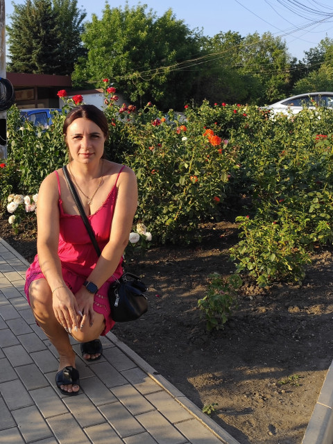 Победа, Россия, Макеевка, 37 лет, 2 ребенка. Познакомлюсь с мужчиной для любви и серьезных отношений, брака и создания семьи. Анкета 846844. 