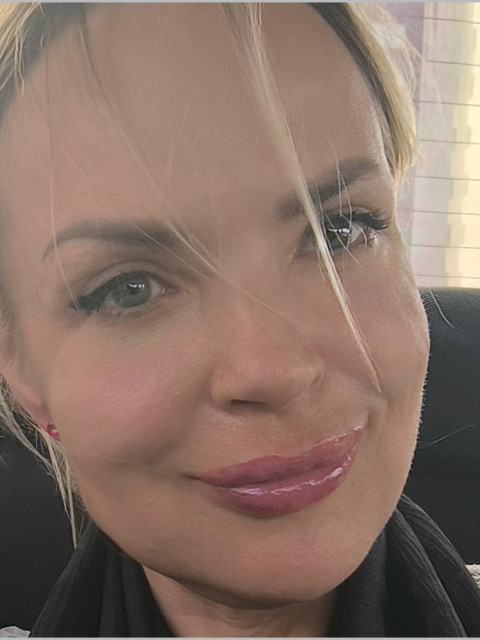 Галина, Санкт-Петербург, м. Академическая, 44 года, 2 ребенка. Познакомлюсь с мужчиной для любви и серьезных отношений, воспитания детей, дружбы и общения.Спокойная, трудолюбивая, хочу свободного м здорового общения. В состоянии себя обеспечить.