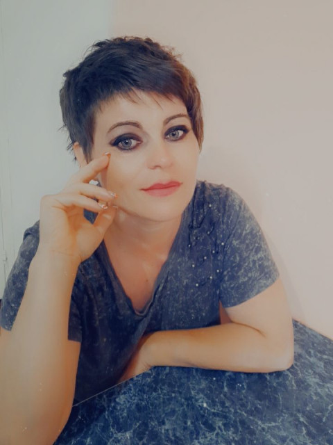 Ангелина Силантьева, Россия, Краснодар, 48 лет, 2 ребенка. Хочу найти Для серьезных отношенийОбычная .порядочная женщина.ищу спутника жизни не пьющего.доброго.заботливого.