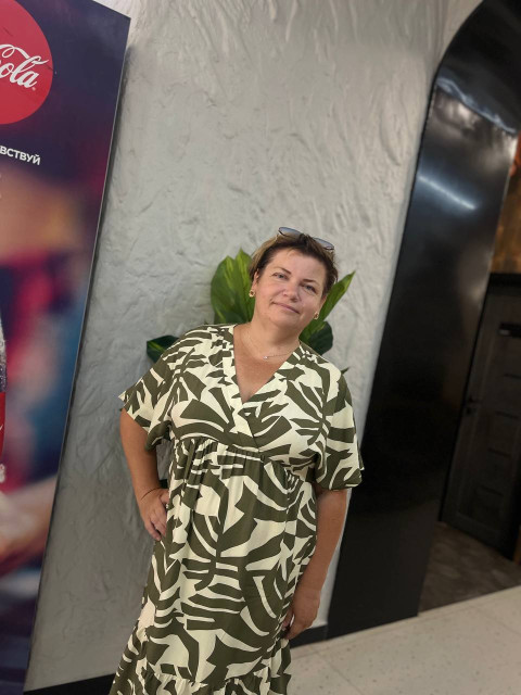 Елена, Россия, Евпатория, 39 лет, 3 ребенка. Познакомлюсь с мужчиной для любви и серьезных отношений, воспитания детей, дружбы и общения.Счастлива мама.