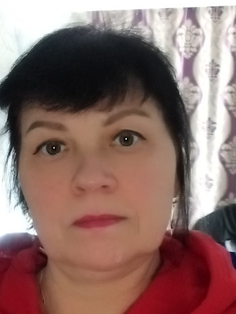 Марина, Россия, Ярославль, 57 лет. Хочу встретить адекватного мужчину, с чувством юмора, не зануду, для серьезных отношений.  Анкета 847254. 