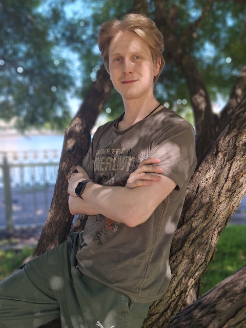 Александр, Россия, Санкт-Петербург, 23 года. Познакомлюсь с девушкой для любви и серьезных отношений, брака и создания семьи, воспитания детей, рМолодой и целекстремленный. Учусь. Из хобби: спортивный зал и прогулки на свежем воздухе