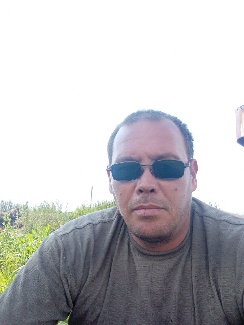 Андрей, Россия, Самарская область, 40 лет. Хочу найти Интересные позитивную добрую с хорошими отношениямиИщу свободных отношений с женщиной для создания семьи