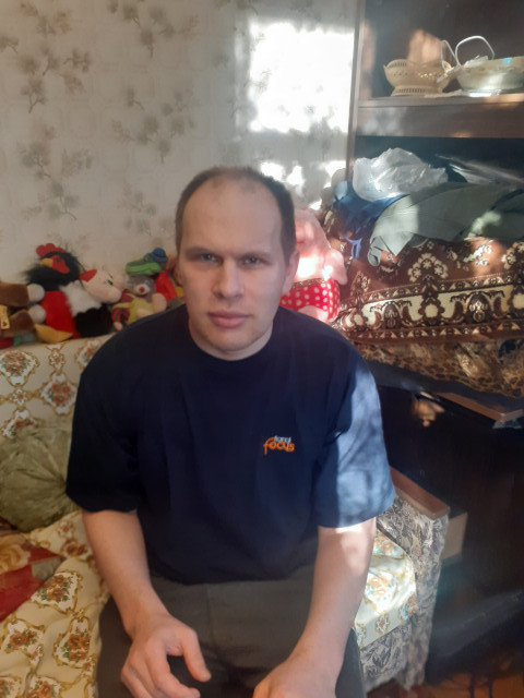 Андрей, Россия, Москва, 42 года. Познакомлюсь с женщиной для любви и серьезных отношений, дружбы и общения. Анкета 847588. 