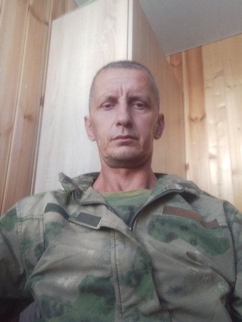 Виталий, Россия, Симферополь, 48 лет. Хочу найти Симпотичную, стройную женщину которая подарит мне дочку)Свободный мужчина, 48/190/85, без вредных привычек, спортивного телосложения.