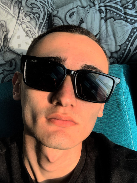 Адик, Россия, Новый Уренгой. Фото на сайте ГдеПапа.Ру