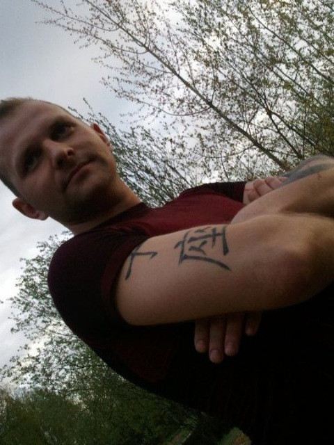 Евгений, Москва, м. Улица Академика Янгеля, 40 лет, 2 фото. Познакомлюсь с женщиной для любви и серьезных отношений, брака и создания семьи, дружбы и общения.  Анкета 847668. 