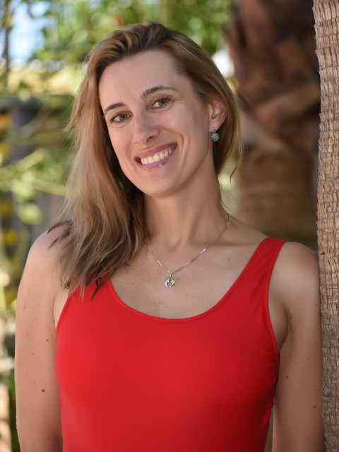 Светлана, Подольск, 40 лет, 1 ребенок, 5 фото. Ищу: Умного, спокойного, адекватного окружающей реальности, думающего, делающего, с общими со мной ценностями,...  Анкета 847815. 