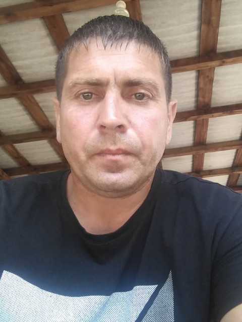 Михаил, Элиста, 38 лет, 1 фото. Познакомлюсь с женщиной для любви и серьезных отношений.  Анкета 847902. 