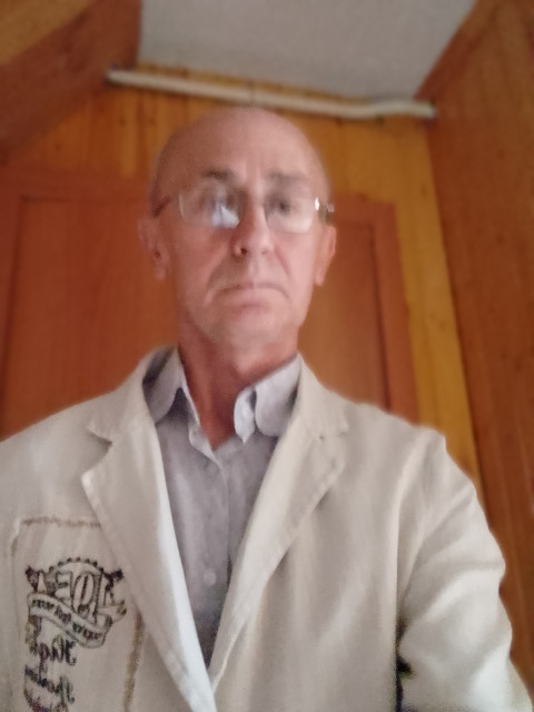 Борис, Россия, Омск, 68 лет, 2 ребенка. Познакомлюсь с женщиной для дружбы и общения.176.70 без вредных привычек