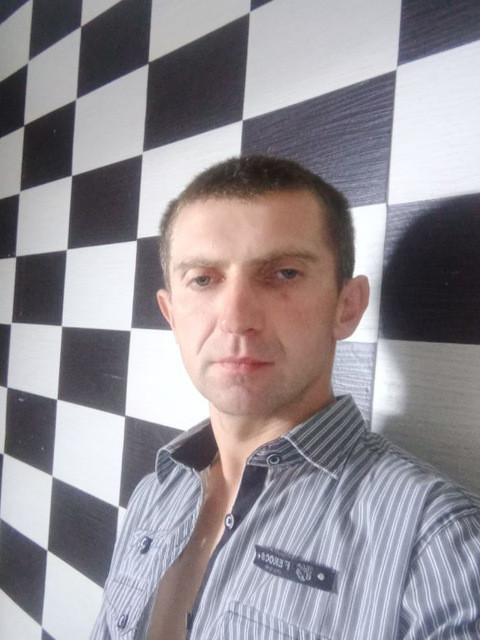Дмитрий, Брест, 36 лет, 2 фото. Обычный деревенский парень