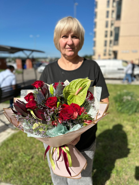 Симпатичная, Россия, Александров, 61 год. Познакомлюсь с мужчиной для любви и серьезных отношений, брака и создания семьи, дружбы и общения. ИОбыкновенная женщина, без короны, дети взрослые, есть внуки. Остальное всё при общении