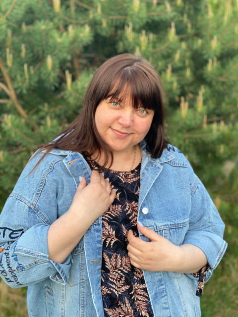 Любовь, Россия, Ярославль, 47 лет, 1 ребенок. Хочу найти 1. Доброта и уважение. Относится к женщине как к равной партнерше, ценит ее личность и границы. 
2.По будням я риелтор, а в свободное время превращаюсь в неутомимого путешественника, исследователя 