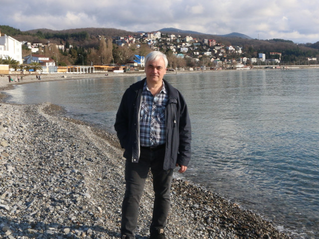 Юра, Россия, Москва, 53 года. Познакомлюсь с женщиной для любви и серьезных отношений, брака и создания семьи, воспитания детей, дАбсолютно нормальный :)