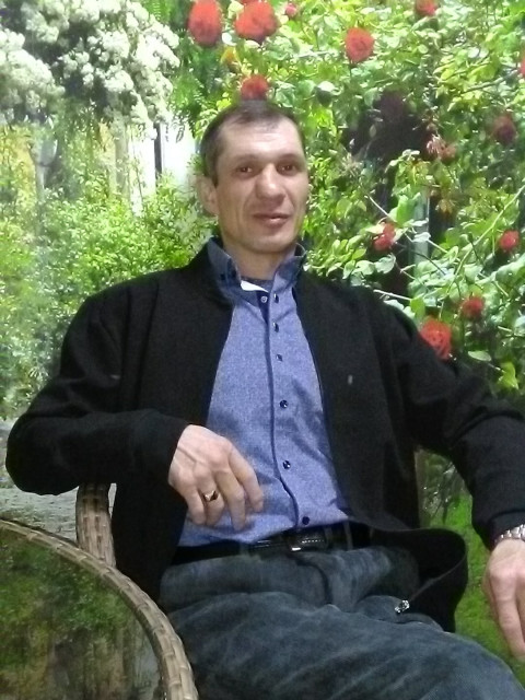 Sergei, Россия, Исилькуль, 48 лет. Хотелось бы встретить взаимно порядочную приятную, добрую, не полную спутницу жиздни для хорошей семРабота, дом, Добрый, самостоятельный, свмодостаточный, ответственный и заботливый, свой частный дом,