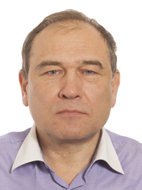 Nemo, Россия, Зеленоград, 45 лет. Познакомлюсь с девушкой для брака и создания семьи. Требования: (1) некурящая, без пирсингов и тату Я старше 50. Живу в 25 км от Москвы.