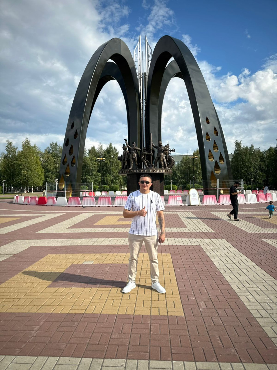 Жігіттерді жинайтын онлайн порно