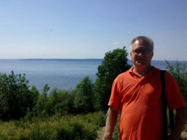 Алекс, Тольятти, 51 год, 1 ребенок, 1 фото. Он ищет её: Хорошую)  Анкета 848990. 