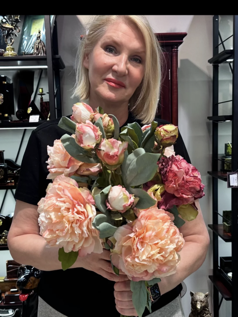 Светлана, Россия, Краснодар, 59 лет. Хочу найти Знакомлюсь для серьезных отношений и создания пары/семьи, с уверенным в себе, с чувством юмора, тверЯ обычная женщина, без короны на голове, общительная, открытая с чувством юмора, люблю активный отды