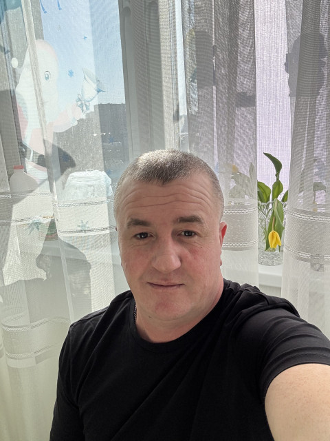 Михаил, Россия, Москва, 38 лет, 1 ребенок. Познакомлюсь с женщиной для дружбы и общения.Очень спокойный добрый человек