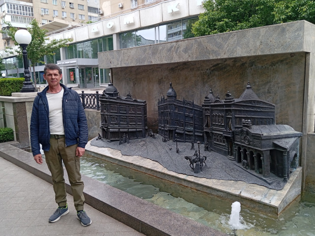 Вадим, Россия, Краснодар, 48 лет. Познакомлюсь с женщиной для брака и создания семьи.Кранадар, познакомлюсь с женщиной для серьезных отнашений. Живу с дочей.