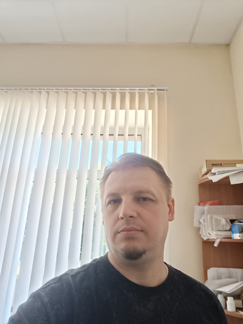 Артем, Россия, Гай, 41 год. Познакомлюсь с женщиной для любви и серьезных отношений, брака и создания семьи, рождения совместныхЯ одинокий мужчина, ответственный и искренний ищу единственную для серьезных отношений.