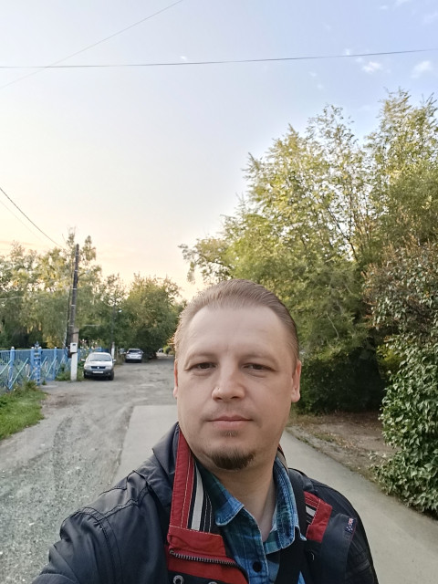 Артем, Россия, Гай. Фото на сайте ГдеПапа.Ру