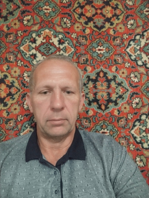 Валерий, Донецк, 59 лет, 1 ребенок, 1 фото. Познакомлюсь с женщиной довольной жизнью, благодарит судьбу за то, что имеет, радость её не зависит...  Анкета 849582. 