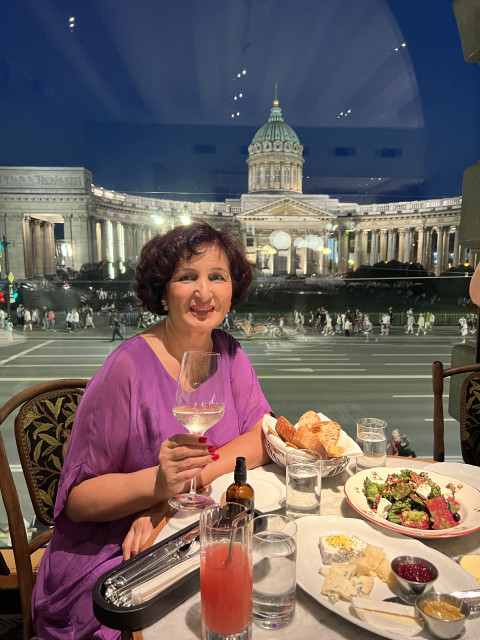 Гульнара, Россия, Новосибирск, 61 год, 2 ребенка. Познакомлюсь с мужчиной для любви и серьезных отношений, гостевого брака.Самодостаточная, спокойная, адекватная, хозяйственная, не домоседка, люблю хорошие фильмы, есть прек