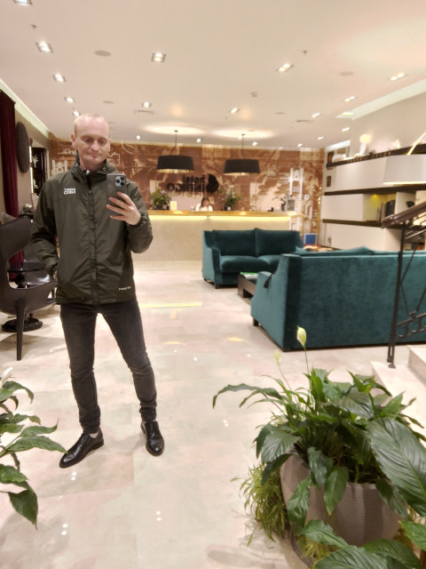 Дмитрий, Россия, Санкт-Петербург, 39 лет. Познакомлюсь с женщиной для любви и серьезных отношений, брака и создания семьи.Ищу девушку для создания семьи. Сам работаю поварам в свободное время пеку тортики на заказ. Живу од