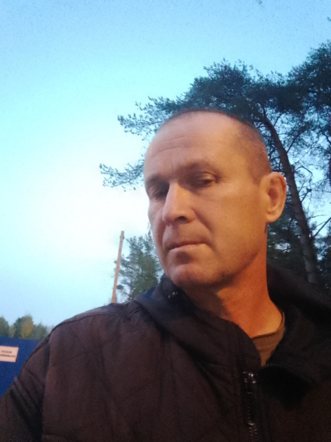 Максим, Выборг, 45 лет, 1 фото. Познакомлюсь с женщиной для любви и серьезных отношений, брака и создания семьи, воспитания детей.  Анкета 849711. 