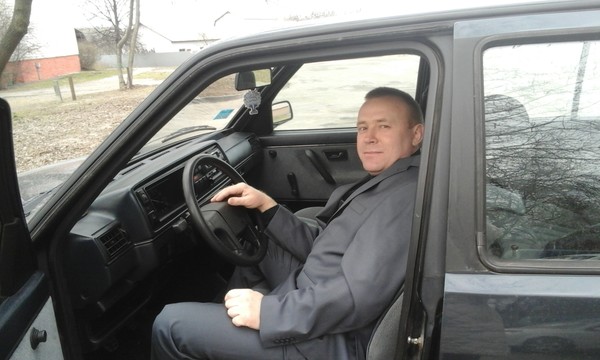 Василий Шляхтич, Беларусь, Гомель, 47 лет, 1 ребенок. Хочу найти Обыкновенную. Создание семьи.Позитивный, жизнерадостный.