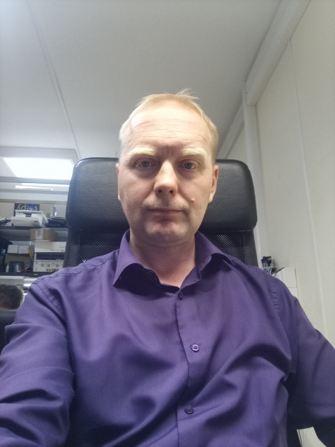 Евгений, Россия, Санкт-Петербург, 46 лет. Ищу: Девушку семейного уклада, без детей. Предпочтительно 25... 40 лет. Для семьи и рождения наших детей....  Анкета 849927. 