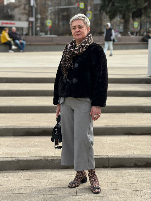 Елена, Россия, Москва, 53 года, 1 ребенок. Познакомлюсь с мужчиной для любви и серьезных отношений, брака и создания семьи.Самая обычная женщина.