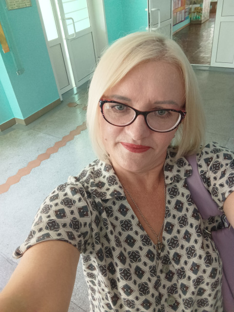 Вера, Россия, Красноярск, 45 лет, 1 ребенок. Она ищет его: Познакомлюсь с мужчиной для любви и серьезных отношений, брака и создания семьи, дружбы и общения. Анкета 850000. 