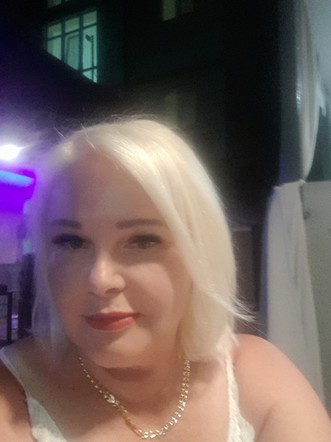 Оксана, Россия, Краснодар, 45 лет, 1 ребенок. Познакомлюсь с мужчиной для любви и серьезных отношений, брака и создания семьи.Ищу жду порядочного человека! Для серьезных отношений!