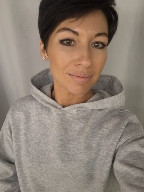 Наталья, Москва, 42 года, 2 ребенка, 5 фото. Ищу: Есть желание познакомиться с высоким спортивным(!! ) мужчиной от 42 лет c правильными установками на...  Анкета 850265. 