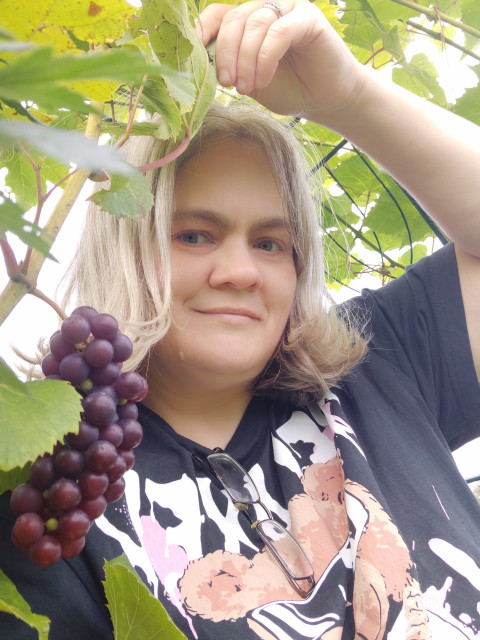 Анечка Кимберли, Москва, м. Аннино, 47 лет, 1 ребенок, 1 фото. Всем хорошего настроения и приятных впечатлений от общения!