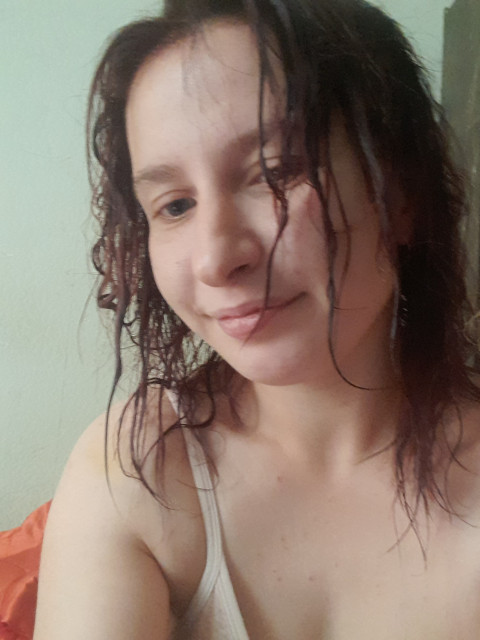 Анастасия, Россия, Рыбинск, 26 лет, 1 ребенок. Познакомлюсь с парнем для любви и серьезных отношений, брака и создания семьи, воспитания детей, друДобрая общительная)