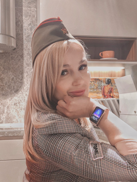 Леся, Брянск, 45 лет, 5 фото. Она ищет его: русским мужчину для любви и серьезных отношений. 
С умным, позитивным, желательно высоким, желатель  Анкета 850570. 