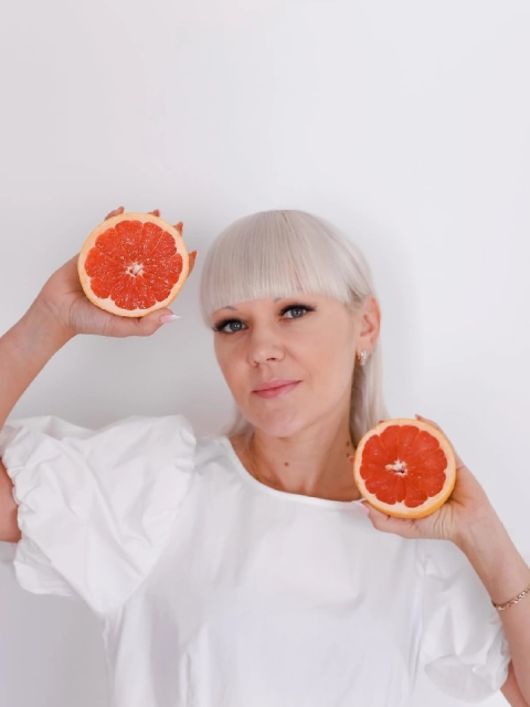 Ольга, Россия, Москва, 39 лет, 1 ребенок. Познакомлюсь с мужчиной для любви и серьезных отношений.Ищу мужчину. Верного, любящего)